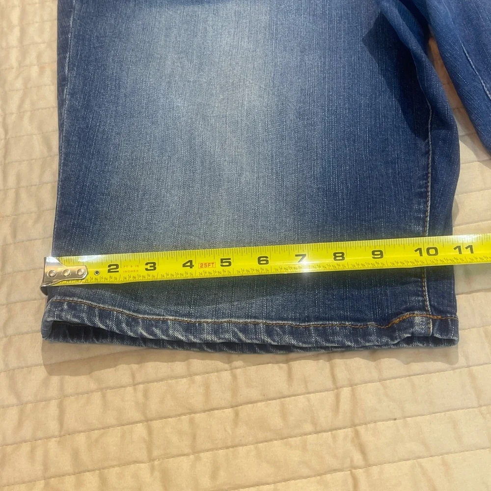 TORRID WOMENS SIZE 20 Light Blue Jean Shorts